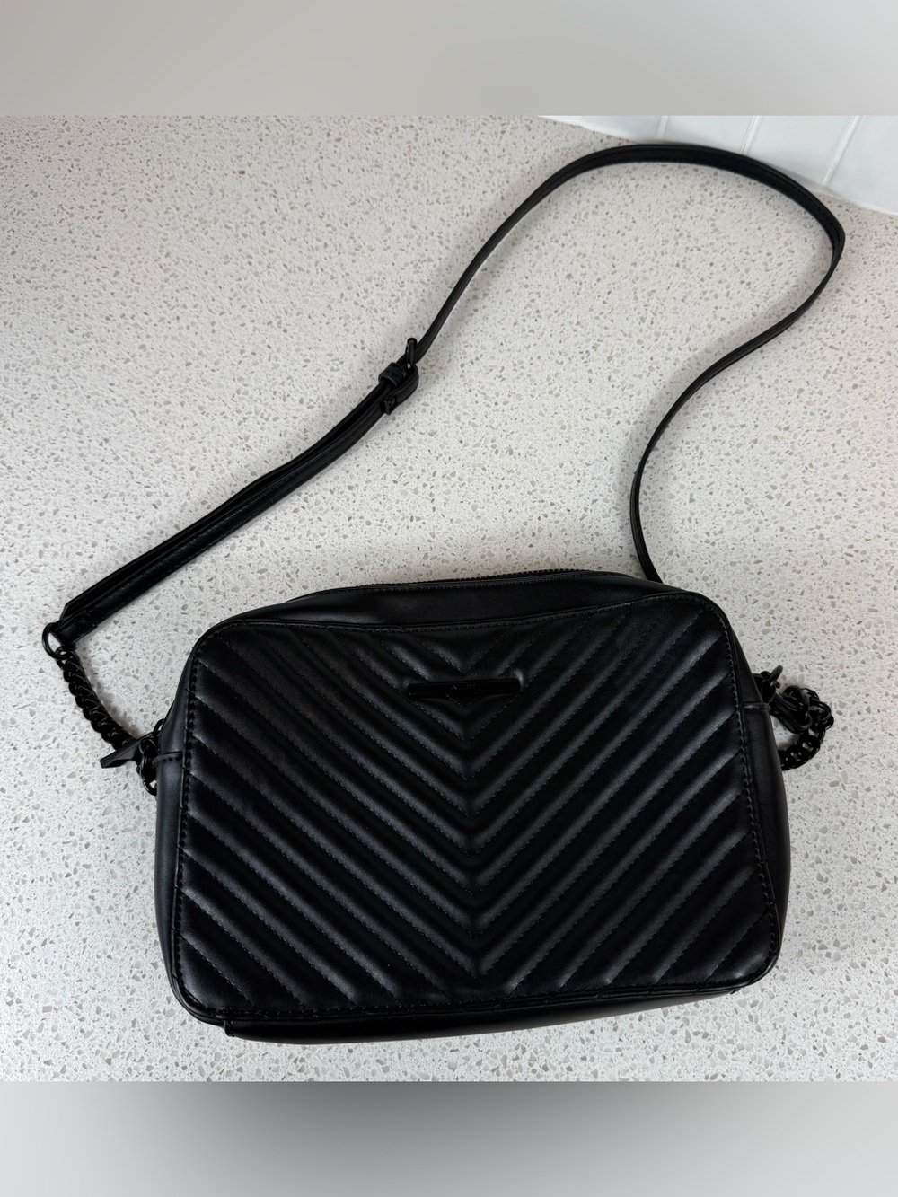 Aldo Andressera crossbody bag featuring trapunto quilting Black